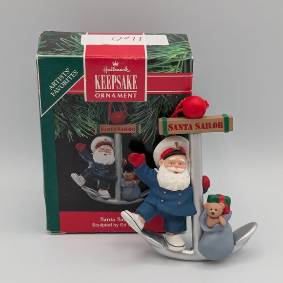 Hallmark Keepsake Santa Sailor 1991 Vintage Christmas Ornament - Picture 2 of 11